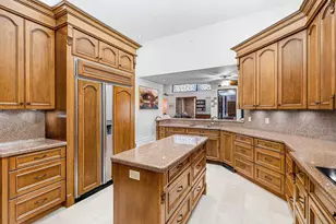 17595 Bocaire Pl, Boca Raton, FL 33487 - Photo 15