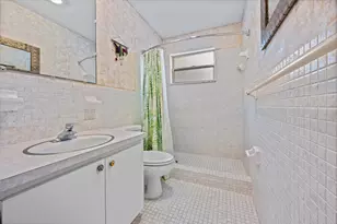 421 S Lakeside Dr, Lake Worth Beach, FL 33460 - Photo 19