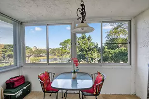 729 Lori Dr, Lake Worth Beach, FL 33461 - Photo 17