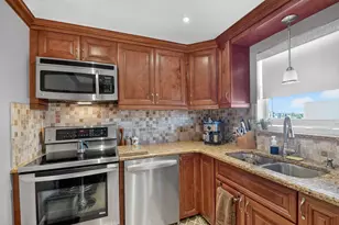 729 Lori Dr, Lake Worth Beach, FL 33461 - Photo 7