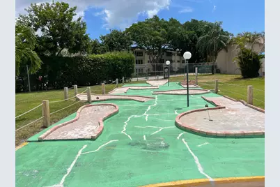 729 Lori Drive #302, Palm Springs, FL 33461 - Photo 27