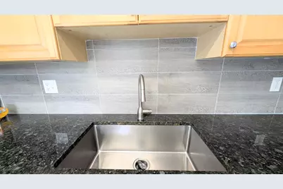 9062 W Highland Pines Boulevard, Palm Beach Gardens, FL 33418 - Photo 5