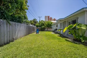 200 E 28th St, Riviera Beach, FL 33404 - Photo 15