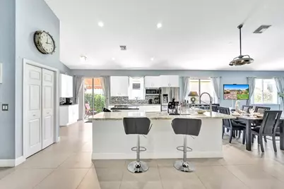 11067 Springbrook Circle, Boynton Beach, FL 33437 - Photo 5