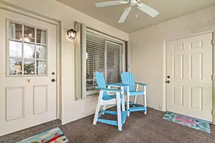 302 Knotty Pine Cir, Greenacres, FL 33463 - Photo 19