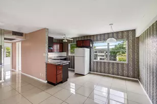 116 Mansfield C, Boca Raton, FL 33434 - Photo 9