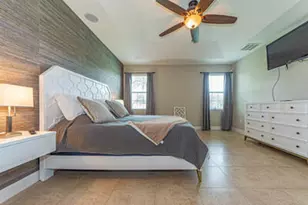 4250 Diamond Square, Vero Beach, FL 32967 - Photo 9