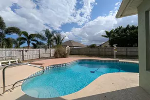 302 SW Log Dr, Port Saint Lucie, FL 34953 - Photo 31