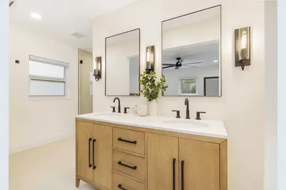 7521 Edgewater Circle, Lake Clarke Shores, FL 33406 - Photo 21