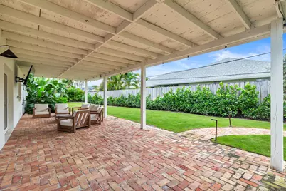 7521 Edgewater Circle, West Palm Beach, FL 33406 - Photo 23