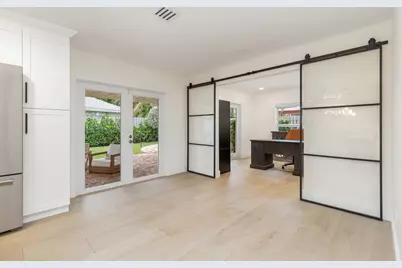 7521 Edgewater Circle, West Palm Beach, FL 33406 - Photo 15