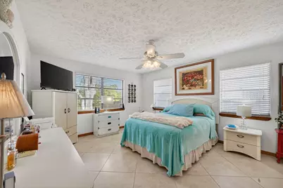 4543 SE Dryfus Avenue, Stuart, FL 34997 - Photo 21