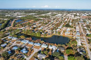 4543 SE Dryfus Ave, Stuart, FL 34997 - Photo 45