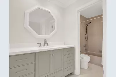 236 Castlewood Drive #305, North Palm Beach, FL 33408 - Photo 11