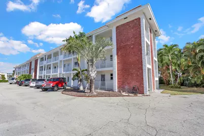 236 Castlewood Drive #305, North Palm Beach, FL 33408 - Photo 27