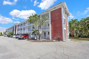 236 Castlewood Dr, North Palm Beach, FL 33408 - Photo 27