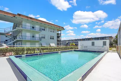 236 Castlewood Drive #305, North Palm Beach, FL 33408 - Photo 29