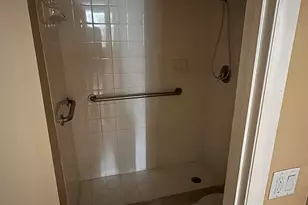 475 SE 8th St, Deerfield Beach, FL 33441 - Photo 15