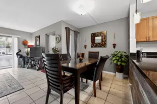 1013 Green Pine Blvd, West Palm Beach, FL 33409 - Photo 9