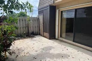 4803 Waterview Cir, Palm Springs, FL 33461 - Photo 21