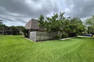 4803 Waterview Cir, Palm Springs, FL 33461 - Photo 1