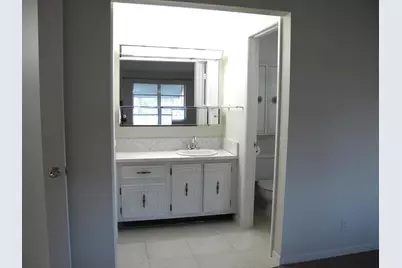 277 High Point Court W #D, Delray Beach, FL 33445 - Photo 25