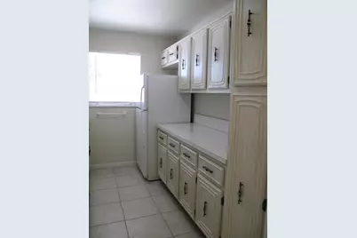 277 High Point Court W #D, Delray Beach, FL 33445 - Photo 13