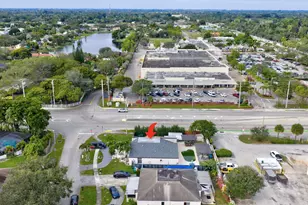 9511 SW 49th St, Cooper City, FL 33328 - Photo 29