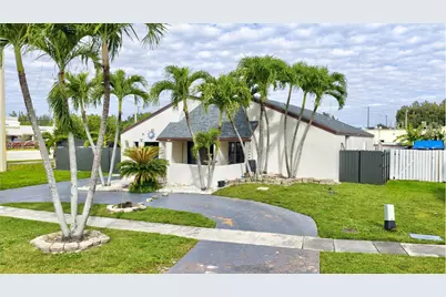 9511 SW 49 Street, Cooper City, FL 33328 - Photo 1