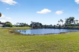11801 Fountainside Cir, Boynton Beach, FL 33437 - Photo 27