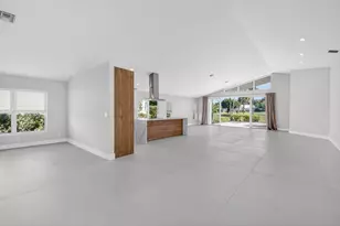 11801 Fountainside Cir, Boynton Beach, FL 33437 - Photo 5