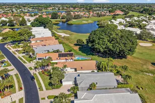 11801 Fountainside Cir, Boynton Beach, FL 33437 - Photo 31