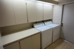 2880 Gettysburg Ln, West Palm Beach, FL 33409 - Photo 11