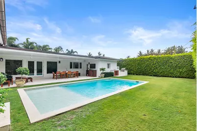 225 Jamaica Lane, Palm Beach, FL 33480 - Photo 7