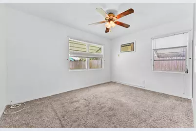 5709 SE Indigo Avenue, Stuart, FL 34997 - Photo 17