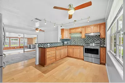 5709 SE Indigo Avenue, Stuart, FL 34997 - Photo 5