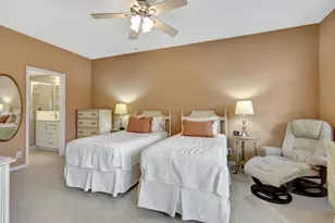 113 Cypress Point Dr, Palm Beach Gardens, FL 33418 - Photo 17