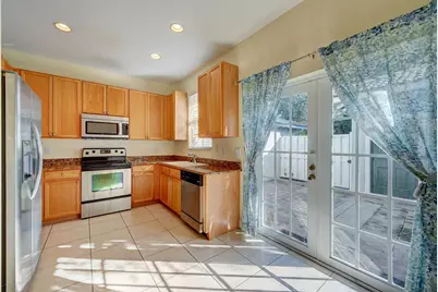 1092 NW 18th Ave Avenue, Boca Raton, FL 33486 - Photo 3