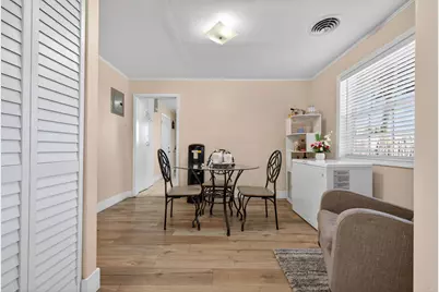 16 NW Avenue G, Belle Glade, FL 33430 - Photo 11