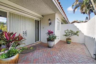 5470 NW 3rd Terrace, Boca Raton, FL 33487 - Photo 5