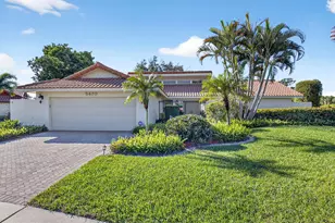 5470 NW 3rd Ter, Boca Raton, FL 33487 - Photo 1