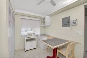 27 Abbey Ln, Delray Beach, FL 33446 - Photo 15