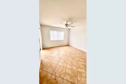 18810 NW 57th Avenue #201, Hialeah, FL 33015 - Photo 7