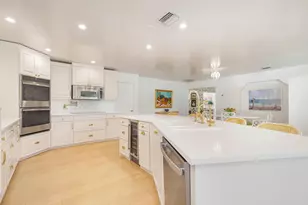 3125 Embassy Dr, West Palm Beach, FL 33401 - Photo 13