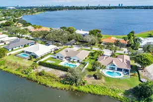 3125 Embassy Dr, West Palm Beach, FL 33401 - Photo 31