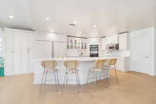 3125 Embassy Dr, West Palm Beach, FL 33401 - Photo 9