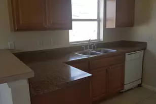 529 SW Baoy Ave SW, Port Saint Lucie, FL 34983 - Photo 3