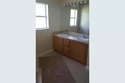 529 SW Baoy Avenue SW, Port Saint Lucie, FL 34983 - Photo 9