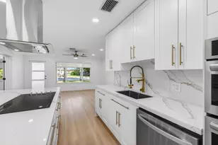 360 SW 2nd St, Boca Raton, FL 33432 - Photo 21