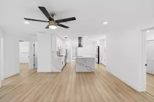 360 SW 2nd St, Boca Raton, FL 33432 - Photo 11